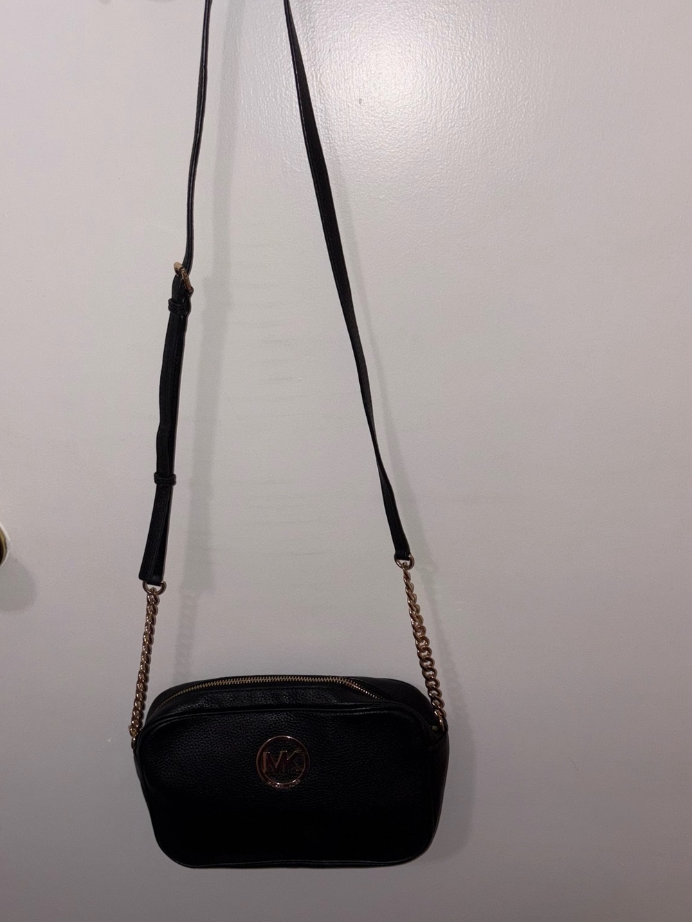 Michael Kors Jet Set East West Black Crossbody Bag with Gold Hardware